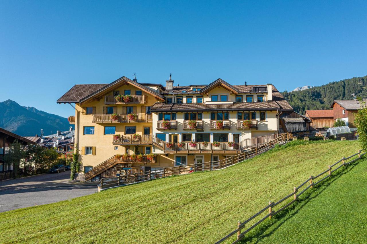 Mytime Hotels La Grotta Vigo di Fassa Eksteriør billede